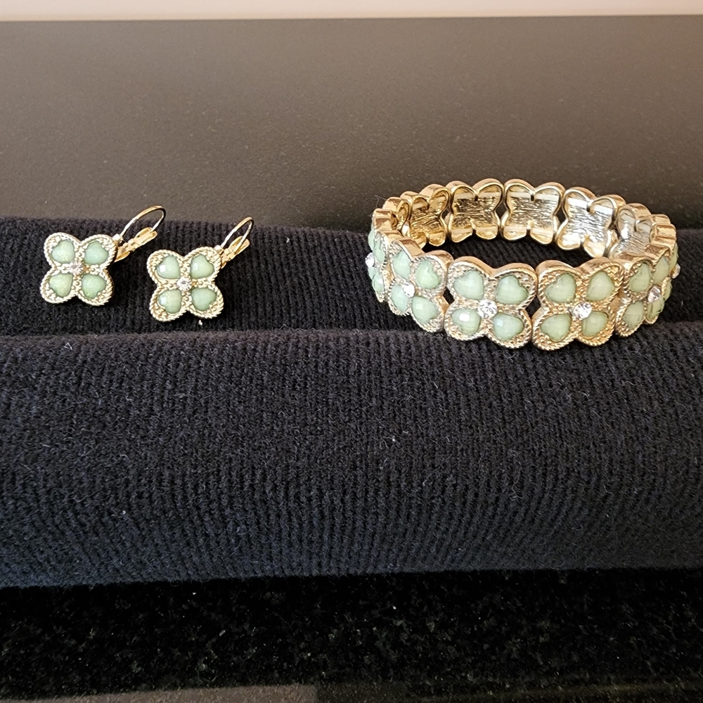 Green Clover Bracelet and Earring set